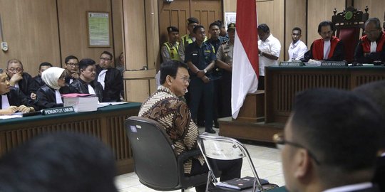 Kuasa Hukum Ahok: Eksepsi dibacakan langsung agar berita berimbang