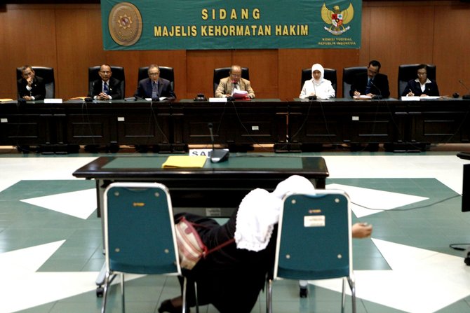 sidang ketua pengadilan padang panjang