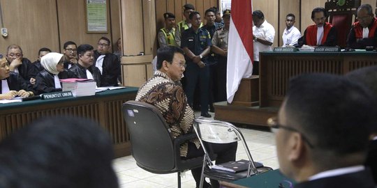 Jaksa ngotot buktikan Ahok melakukan penistaan agama