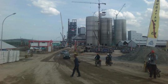 Ganjar: Nasib pabrik Semen Rembang ditentukan besok