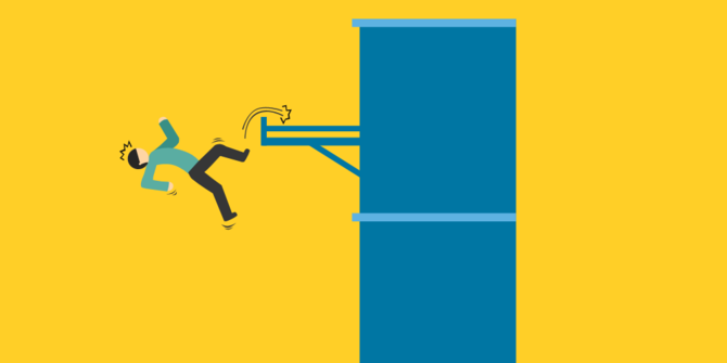 Mau swafoto di jembatan rel KA, ABG 13 tahun jatuh ke 