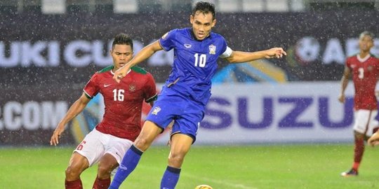 Astaga, tandukan Teerasil Dangda jebol gawang Kurnia Meiga