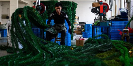 Ternyata begini pembuatan pohon Natal