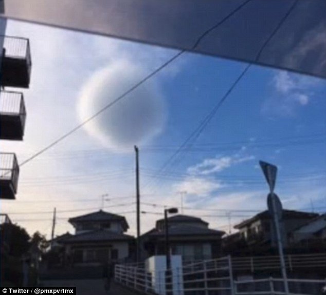 awan berbentuk bulat di jepang