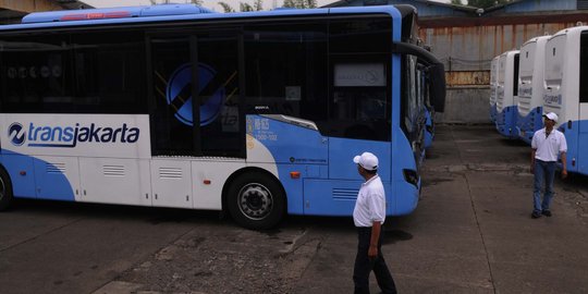 Anies: Sudah 40 tahun rute kendaraan umum Jakarta tidak berubah