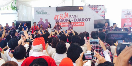 Jika terpilih lagi, Ahok janjikan 'Kartu Jakarta One'