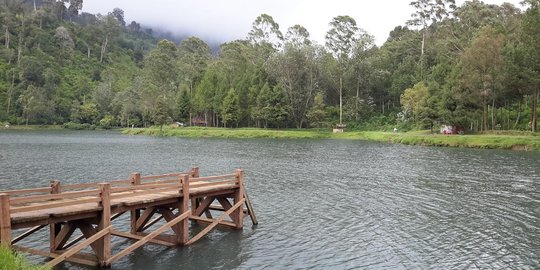 Danau Cisanti, spot sempurna untuk foto pre wedding