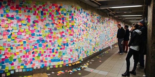 Subway Therapy, bentuk keprihatinan warga AS atas terpilihnya Trump