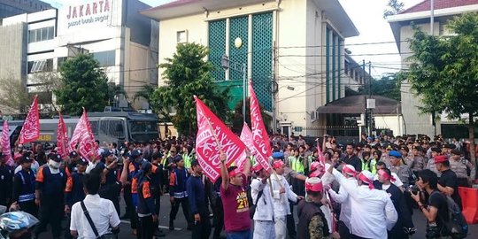 Demo depan PN Jakut saat sidang Ahok bentuk intervensi hukum