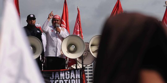 Aksi massa pendemo Ahok geruduk PN Jakarta Utara