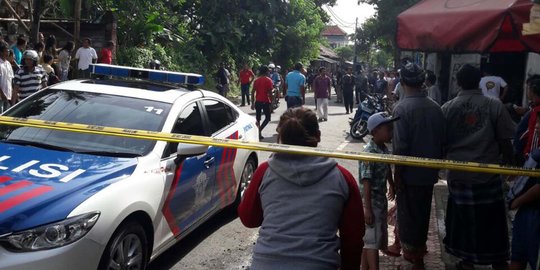 Kampung Turis Ubud geger ada tas hitam bertuliskan bom