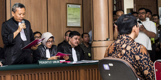 Sikap jaksa dalam kasus Ahok dinilai kehilangan argumen hukum