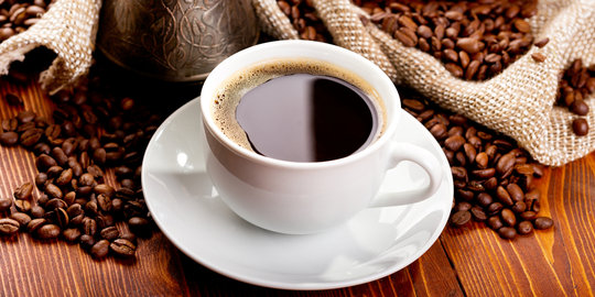 Cukup minum secangkir kopi untuk bikin tubuh langsing nan seksi