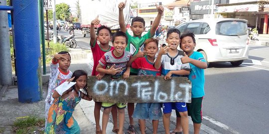 'om telolet om', bahagia sederhana yang mendunia