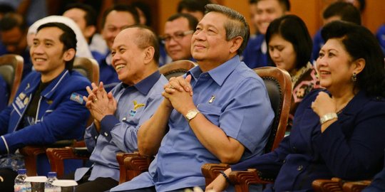 Ani Yudhoyono di mata Agus: She is my number one supporter