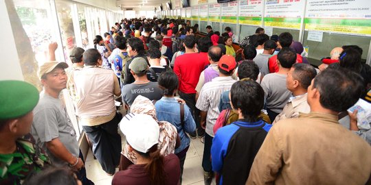 Penumpang kereta melonjak capai 20.000 orang jelang libur Natal