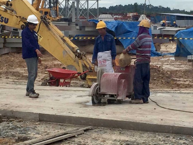 pekerja china ilegal di pltu kukar
