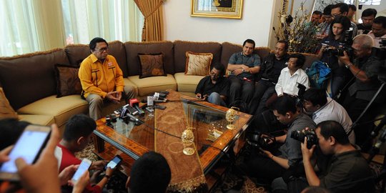 Susun pengurus baru Hanura, OSO tunjuk Wiranto jadi ketua formatur