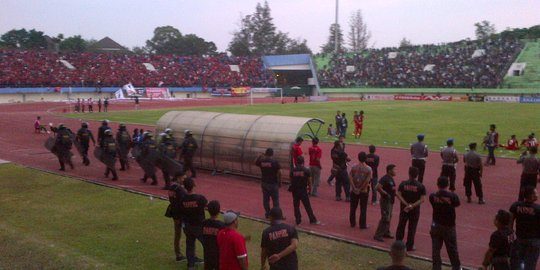 Di turnamen ada pemain Timnas, wasit dihajar hingga babak belur