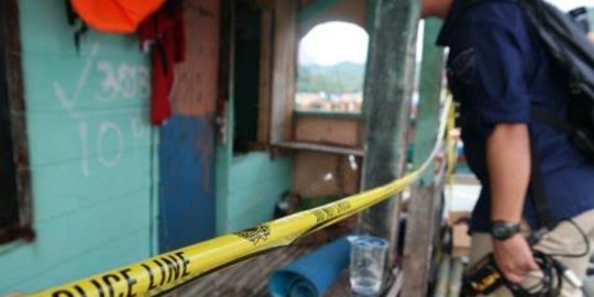 Warga ketakutan saat Densus 88 gerebekan teroris di rumah apung