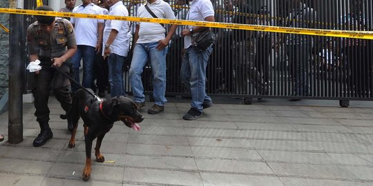 Anjing polisi lacak jejak pelaku perampokan di Pulomas