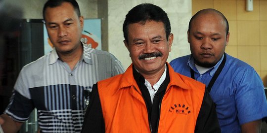 Pemkab Kebumen tunggu surat KPK soal penetapan tersangka Adi Pandoyo