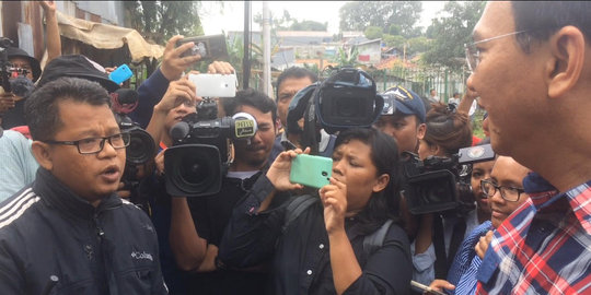 Ahok curiga orang yang larangnya kampanye 'bos' tanah di Jatipadang