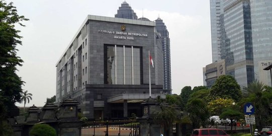 Diperiksa soal kasus makar, suami Sylviana Murni datangi Polda Metro