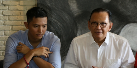 Dikabarkan nikahi gadis remaja, begini tanggapan istri Roy Marten