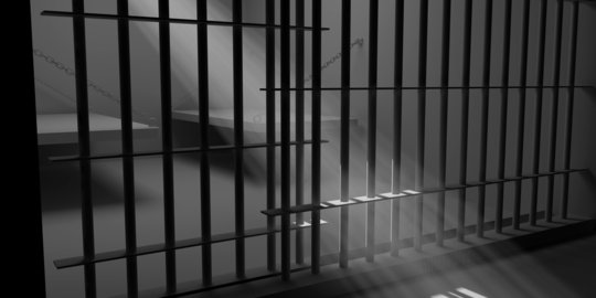 Dijemput paksa, ketua DPRD Bengkalis dijebloskan ke tahanan