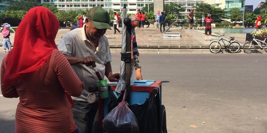 Malam tahun baru, pedagang es krim naikkan harga 3 kali lipat