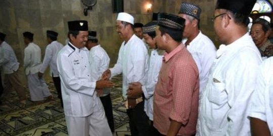 Hore, 2017 gaji ketua RT/RW di Purwakarta naik