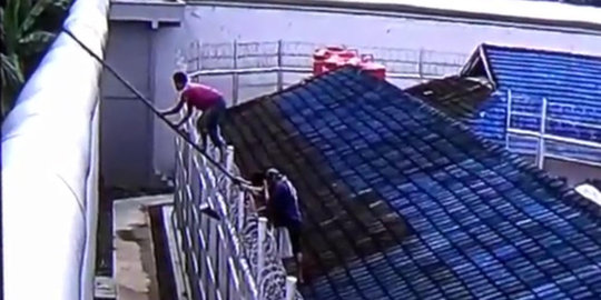 Petugas tidur, 3 tahanan Rutan Tanjung Pura kabur panjat tembok duri