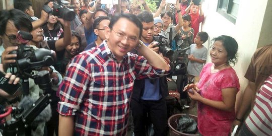 Anak belasan tahun tolak kedatangan Ahok di Semper Barat