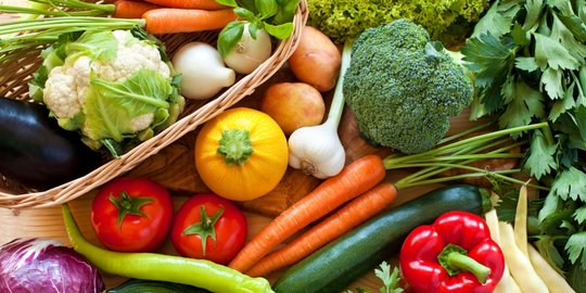 5 makanan ini bisa turunkan berat badan meski dikonsumsi malam hari!