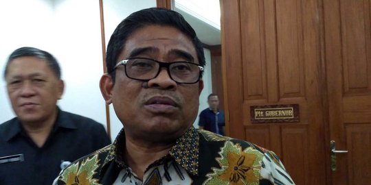 Hilangkan 952 jabatan, Sumarsono lantik 5.038 pejabat