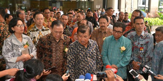 Bos BEI dan BI kompak dukung Sri Mulyani putus kontrak JP Morgan