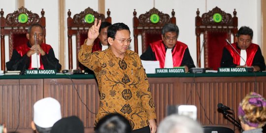 Ahok minta polisi usut telepon Habib Novel pada tanggal 27 September