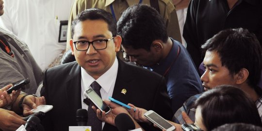 Fadli Zon sebut pemerintah jangan semena-mena blokir media