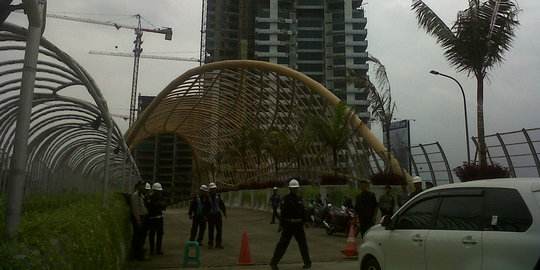Jejak apartemen runtuh di Bekasi, pernah ribut dengan Tol Becakayu