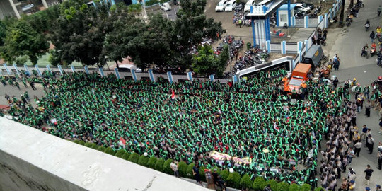 Keluhkan soal promo, ribuan driver GrabBike geruduk kantor manajemen