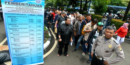 'Negara seperti vampir, isap duit rakyat terus'
