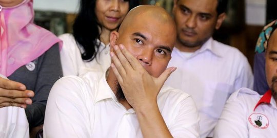 Usai diperiksa, Ahmad Dhani mengaku ke UBK atas undangan Firza