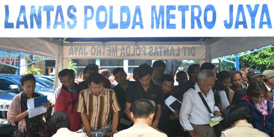 Tarif STNK naik, PNBP Polri ditargetkan capai Rp 7,4 triliun