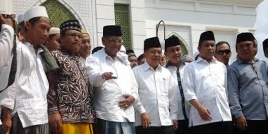 Kelelahan, Wantimpres Hasyim Muzadi dirawat di RS Lavalette Malang