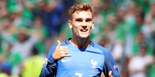 Pogba: \'Dab\' saya lebih oke dari \'Hotline Bling\' Griezmann