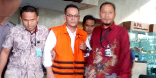 KPK perpanjang masa penahanan suami Inneke Koesherawati