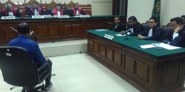 Saksi sidang Dahlan sentil jaksa agar bertanya gunakan nalar