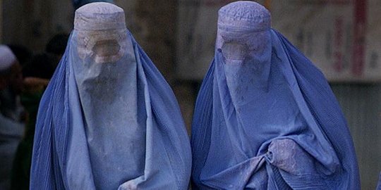 Produksi dan penjualan burka dilarang di Maroko