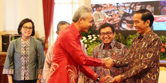 Salurkan kredit murah, Ganjar dapat penghargaan dari Jokowi